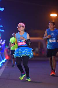 BIB: 100, 45542, 42195
                            <button type="button" onclick="openModal(21447955)" class="btn btn-primary btn-sm float-right btn-popup" data-toggle="modal" data-target=".modal-high-quality">
                        <i class="fas fa-shopping-cart"></i> Add to Cart
                    </button>
                                            <button type="button" onclick="isThisMe(21447955, true)" class="btn btn-success btn-sm float-right btn-popup btn-isme hidden" data-toggle="tooltip" data-placement="bottom" title="นี่คือรูปของคุณใช่ไหม คลิกที่นี่เพื่อเอาเข้าอัลบั้ม">
                        <i class="fas fa-plus"></i> Add to album
                    </button>
                    <button type="button" onclick="isThisMe(21447955, false)" class="btn btn-warning btn-sm float-right btn-popup btn-isnotme hidden">
                        <i class="fas fa-ban"></i> Remove from album
                    </button>